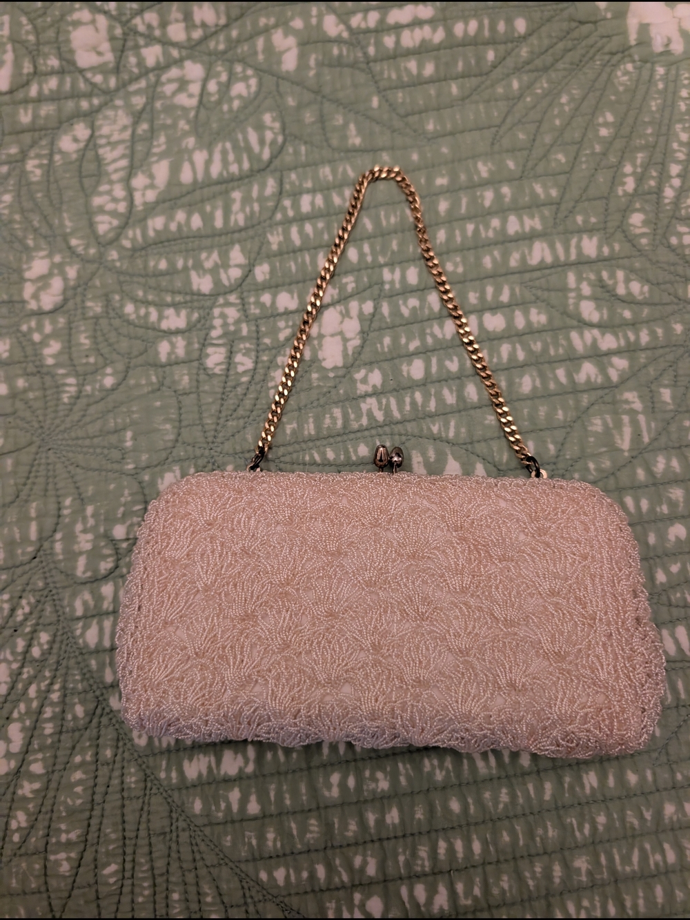 Elegant Ivory Beaded Evening Clutch with Gold Chain